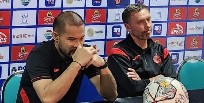 Dapat Berita Duka, Thomas Doll Enggan Komentar Usai Persija Menang Atas Persebaya