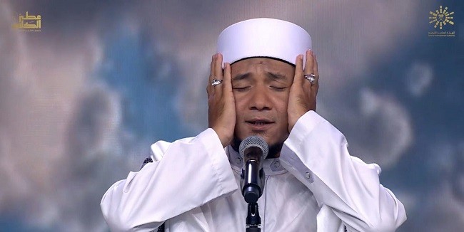 Dapat Hadiah Rp 4 Miliar, Lantunan Azan Dhiyauddin Bikin Juri Meneteskan Air Mata