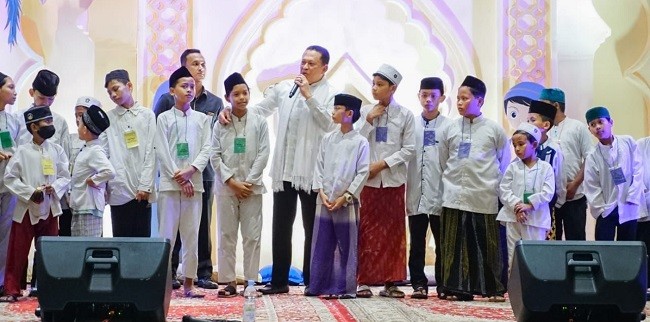 Bersama Jakarta With Love, Ketua MPR RI Ajak Kembangkan Kepedulian Terhadap Anak Yatim