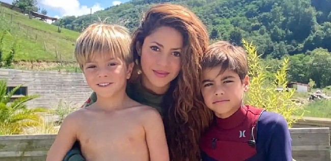 Shakira Minta Media Hormati Hak Privasi Anak-anaknya