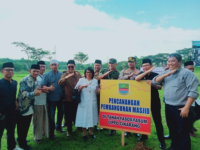 Bangun Masjid Lippo Cikarang, Pj Bupati: Oase Spiritual di Tengah Kawasan Industri