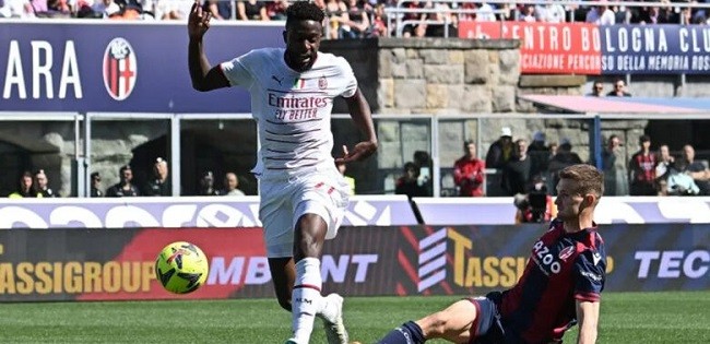 AC Milan Ditahan Imbang Bologna 1-1