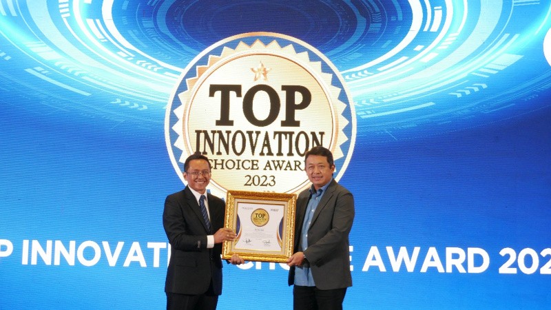 Inovasi Tarik Tunai Tanpa Kartu JakOne Mobile Bank DKI  Raih Top Innovation Choice Award 2023