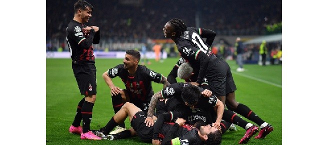 Tahan Imbang Napoli di Leg ke dua, AC Milan ke Semi Final Liga Champions 