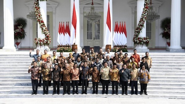 Kabinet Privat, Kabinet Pencitraan