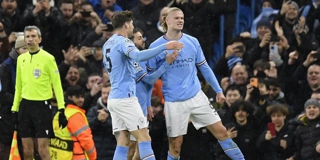 Manchester City Kembali ke Puncak Klasemen usai Kalahkan West Ham 3-0