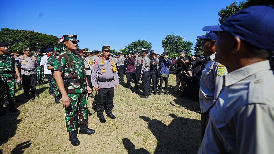 Kapolri dan Panglima Tegaskan TNI-Polri Bersinergi dan Solid Amankan KTT ASEAN