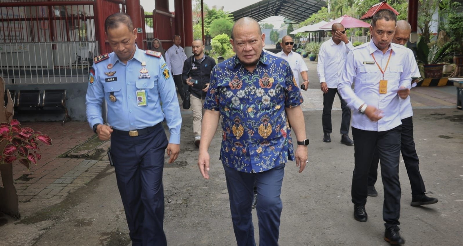 Ketua DPD RI Tinjau Lapas Kelas I Surabaya, Pastikan Keamanan Sipir dan Warga Binaan