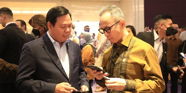 OJK Sebut Era Dana Murah dan Mudah Sudah Berakhir, Sultan Harap Tak Berpengaruh Pada Bunga KUR 