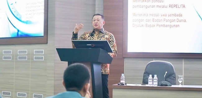 Bamsoet Tegaskan Presiden Jokowi dan Seluruh Presiden Indonesia Miliki Karakter Kepemimpinan yang Kuat