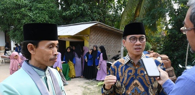 Bertemu Ustad Jangkrik Kalung, Yandri Susanto: Beliau Ikut Mencerdaskan Bangsa