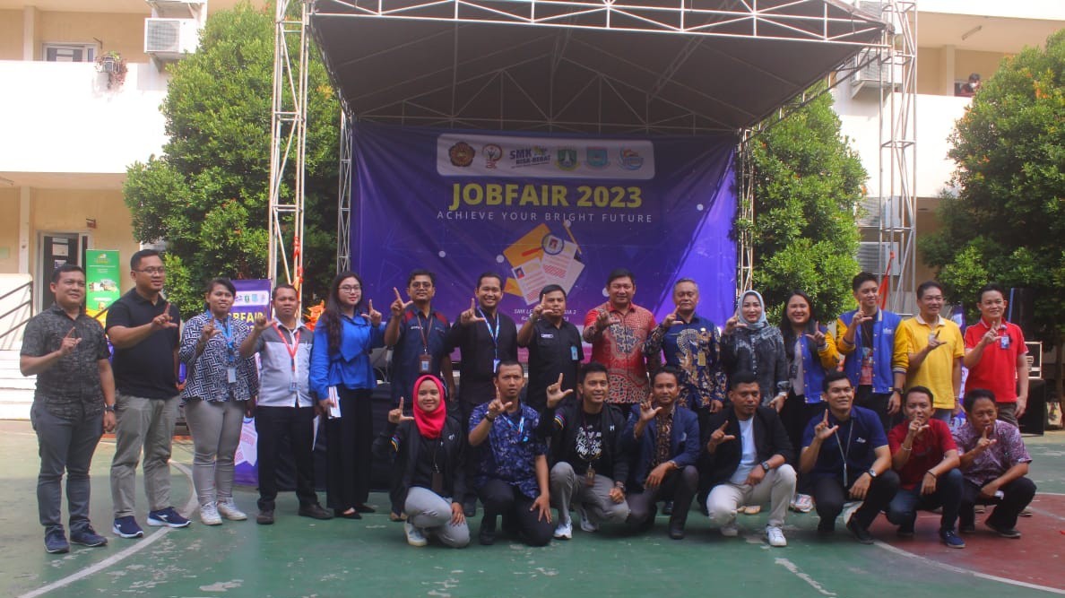 SMK Letris Indonesia 2 Gelar Jobfair, Puluhan Perusahaan Nasional dan Multinasional Hadir