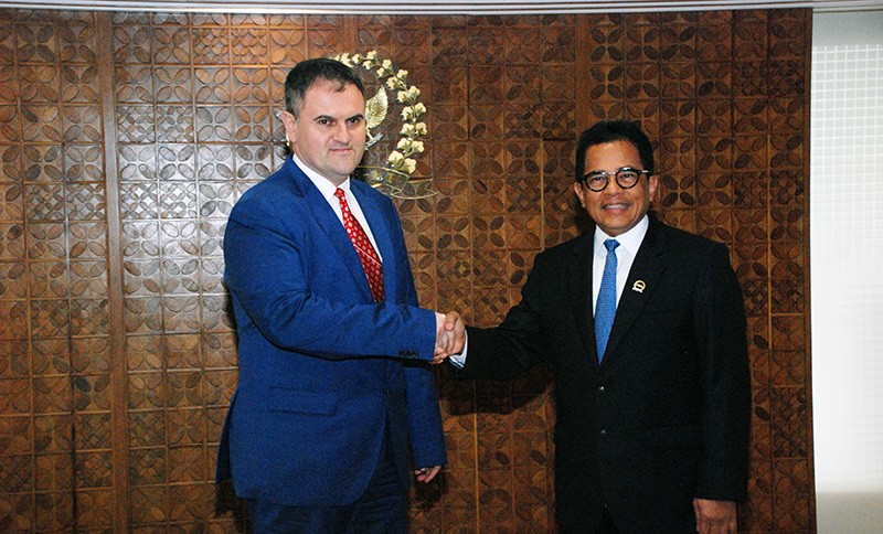 Sekjen DPR RI Sambut Dubes Rumania