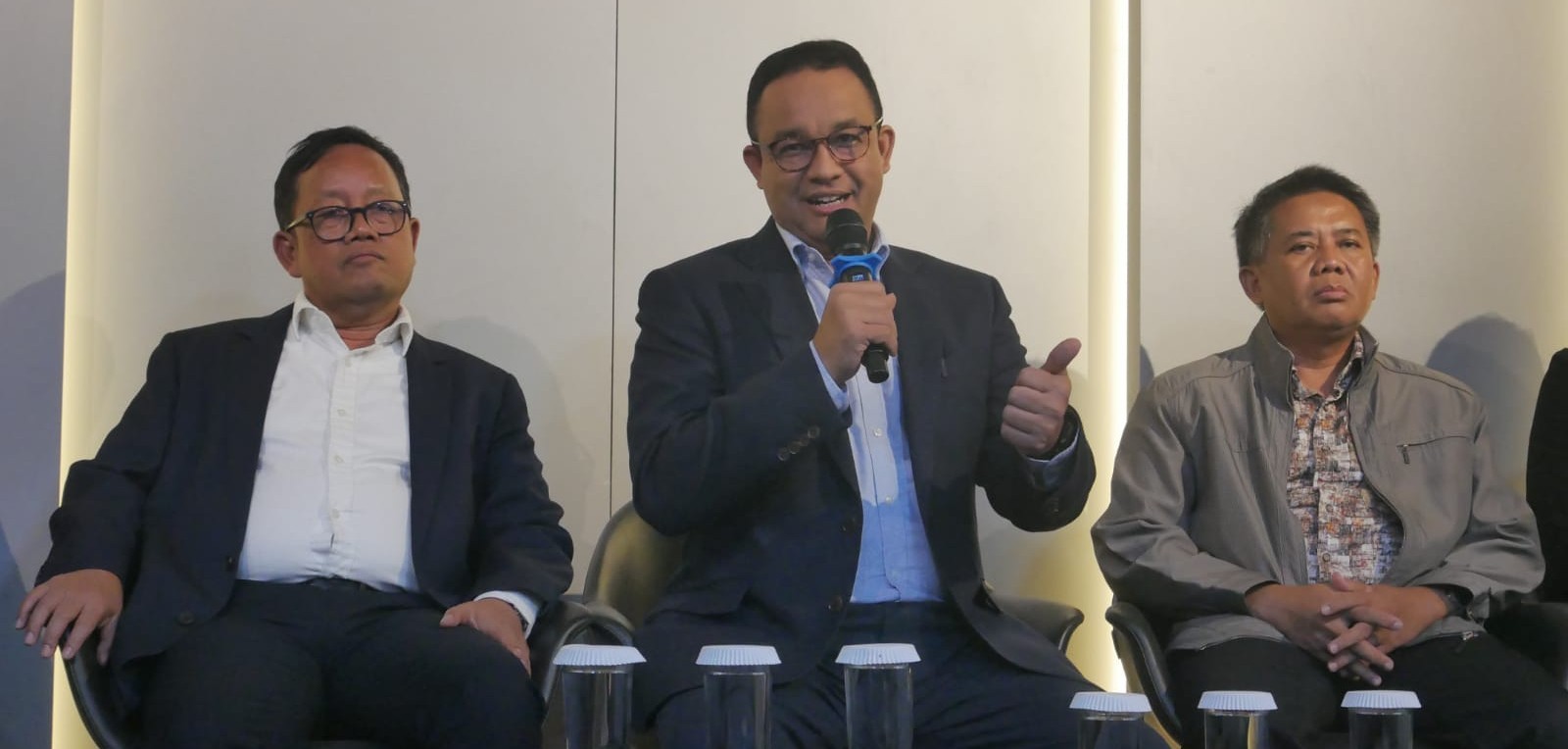 Jokowi Mau Cawe-cawe, Anies Akui Terima Banyak Keluhan Dari Malam Hingga Siang
