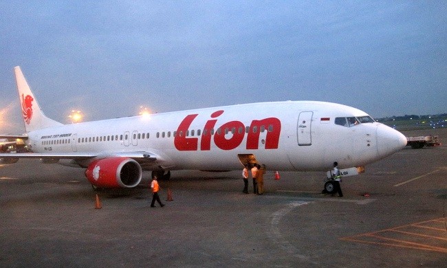 Lion Air Group Jelaskan Alasan Larangan Merokok di Pesawat