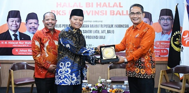 HNW: Pentingnya Meneladani Pahlawan Bangsa, Saat Rakyat Melaksanakan Kedaulatannya Di Tahun Politik 2024 