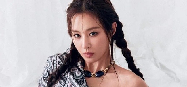 Yuri SNSD Bakal Tur Jumpa Penggemar Mulai Bulan Depan