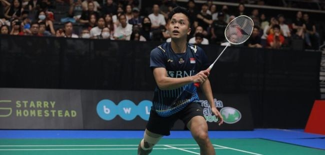 Kunlavut Mundur di Tengah Pertandingan, Ginting Tantang Antonsen di Final Singapura Open 