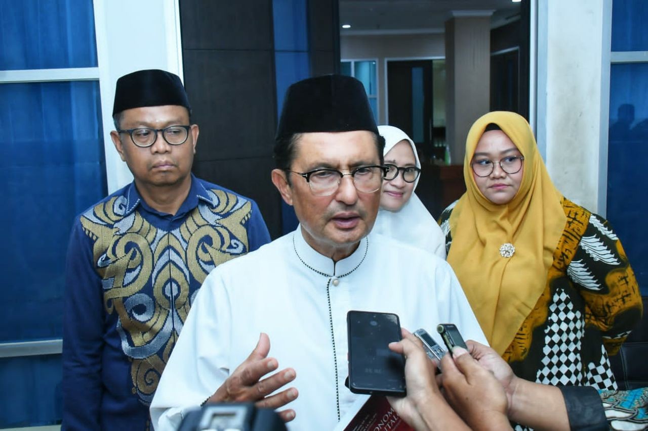 Fadel Muhammad Berencana Bangun Resource Center Di Universitas Negeri Gorontalo