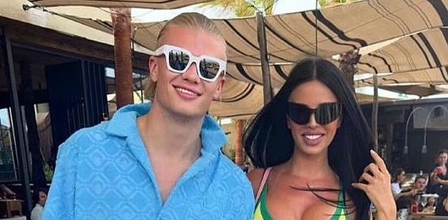 Bikin Iri, Haaland Terlihat Bersama Ivana Knoll