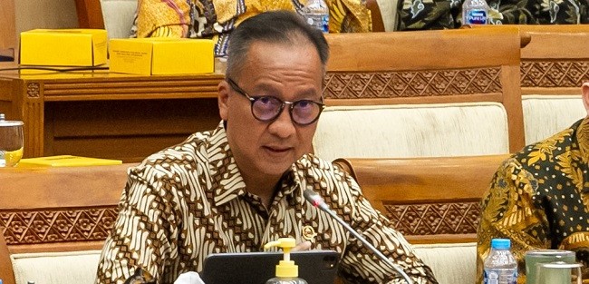 Menperin: PMI Manufaktur Juni 2023 Naik Tinggi, Tapi Industri Tekstil Masih Menderita