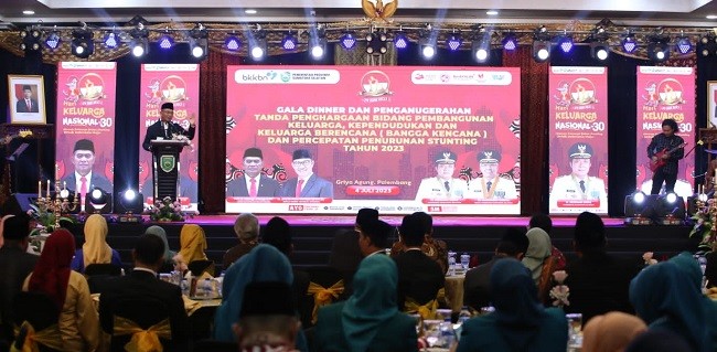 Menko PMK : Pemerintah Berupaya Keras Jauhkan Keluarga Indonesia dari "Neraka Dunia"