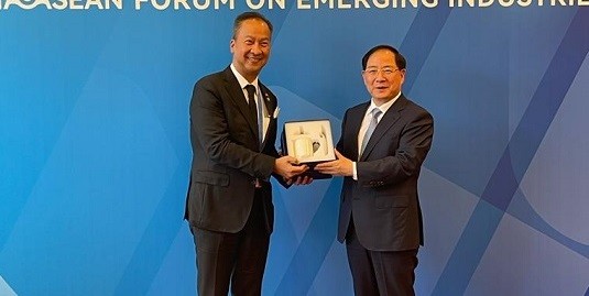 Menperin Dorong Kerja Sama Baru Indonesia-RRT Dari Industri 4.0 hingga Bioprospektif