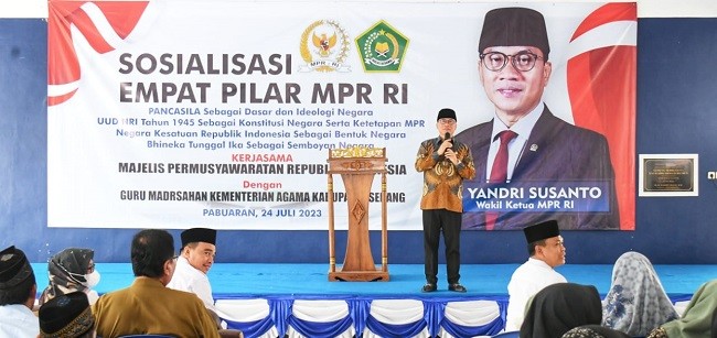 Yandri Susanto: Tingkatkan Kesejahteraan Guru