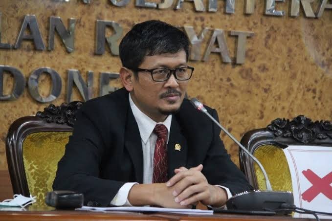 Amin Ak Sebut Turunnya Indeks Performa Logistik Indonesia Akibat Salah Arah Pembangunan Infrastruktur