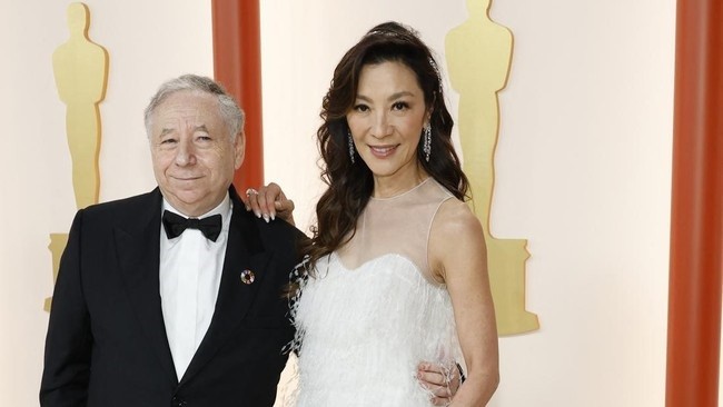19 Tahun Tunangan, Aktris Michelle Yeoh Akhirnya Dinikahi Eks Bos Ferrari