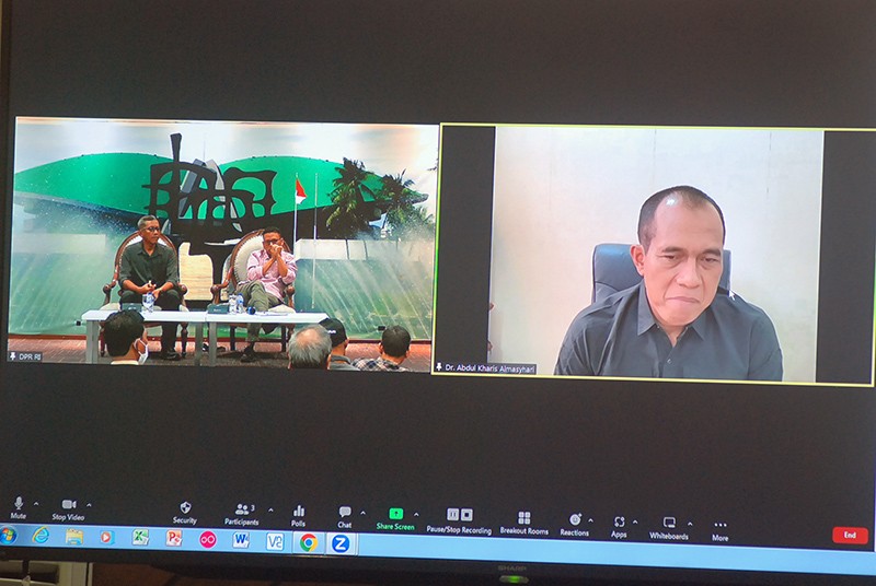 Diskusi  “Revisi UU Penyiaran Ciptakan Iklim Siaran  Mengedukasi Masyarakat"