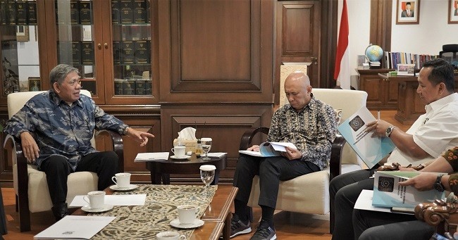 IKOPIN University Harus Berperan dalam Studi dan Inovasi Model Bisnis Koperasi
