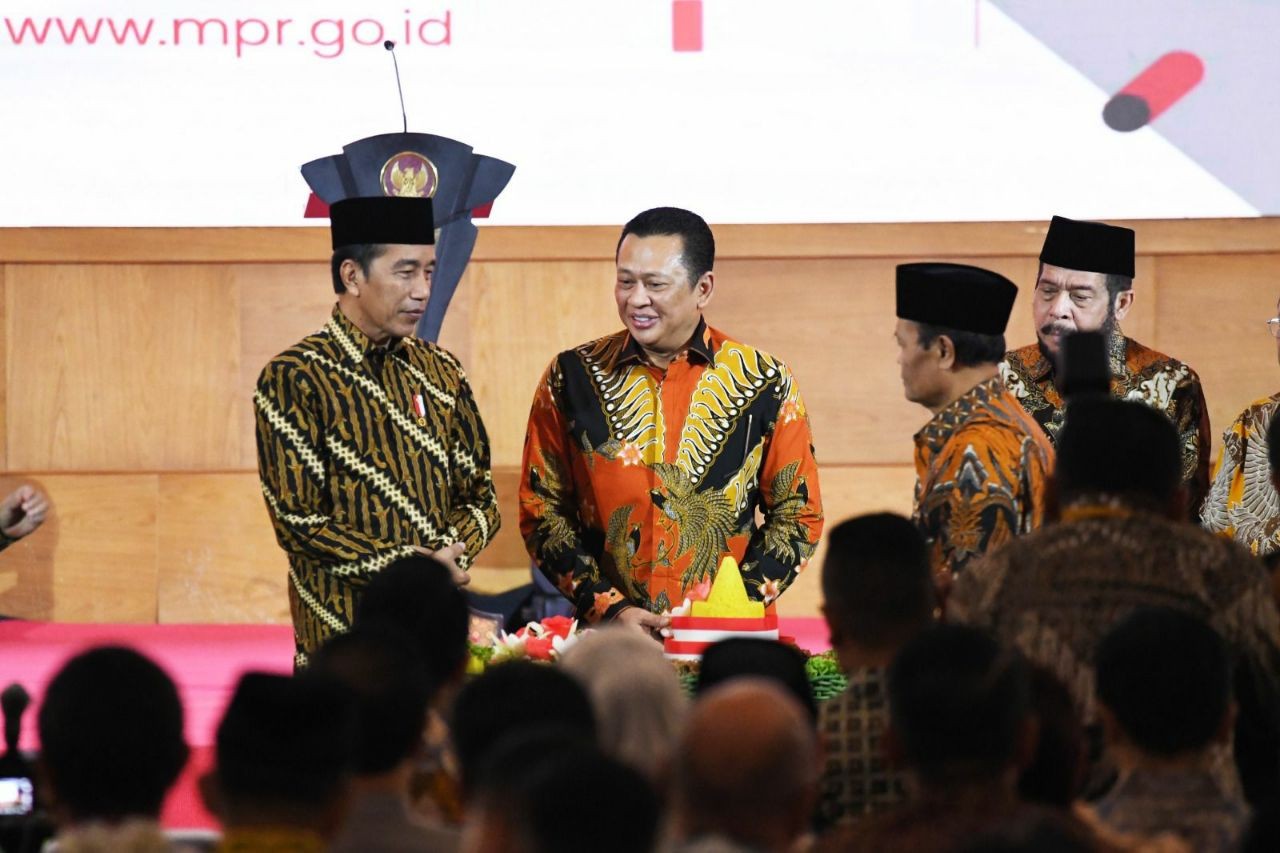 Peringati Hari Konstitusi, Ketua MPR RI Kembali Dorong MPR RI Menjadi Lembaga Tertinggi Negara