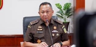 Soal Status Duit Rp27 Miliar, Kejagung Konfrontir Irwan Hermawan dkk