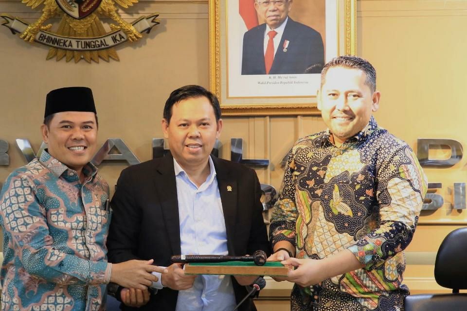 M Syukur Kembali Pimpin Fraksi Kelompok DPD di MPR RI