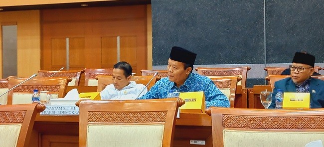 HNW Dorong Penguatan Majelis Taklim, Pesantren, dan Madrasah 