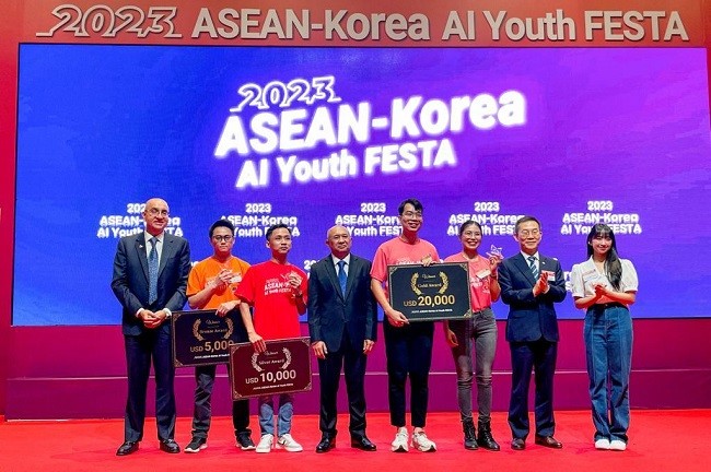 Di ASEAN-Korea AI Youth Festa, Teten Ajak Korea Perkuat UMKM Lewat Transformasi Digital