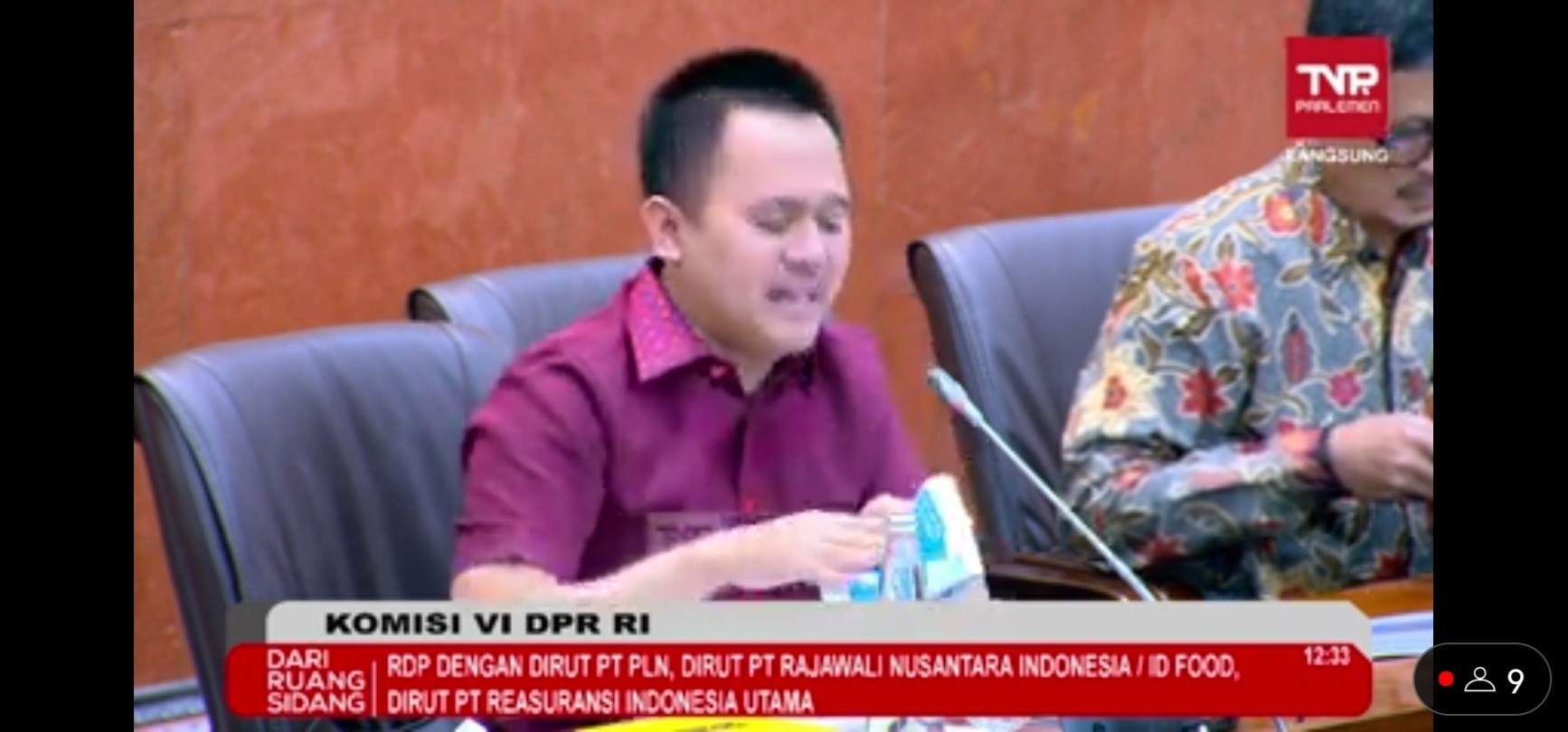 DPR Marah ke Dirut PLN, Bahan Pengajuan PMN Rp5,86 Triliun Asal Print
