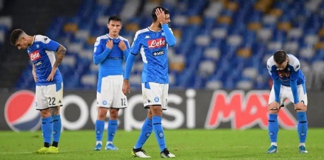 Napoli Gagal Raih Kemenangan