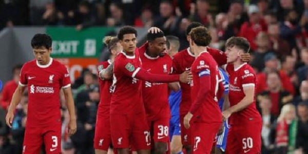 Carabao Cup, Liverpool Berhasil Comeback, Man City  Tersingkir