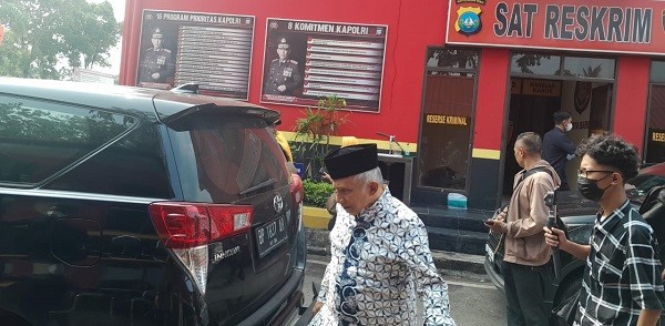 Amien Rais dan Ketum Partai Ummat Jaminkan Diri untuk Pembebasan Tahanan Rempang