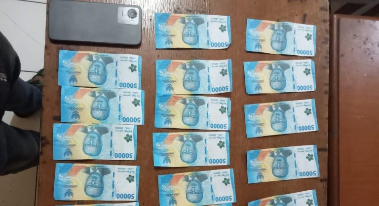 Gunakan Duit Palsu untuk Beli HP, Pemuda di Ciledug Diciduk Polisi