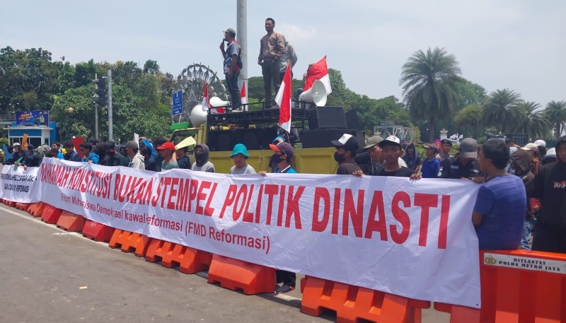Gelar Aksi Pasca Putusan MK, FMD Reformasi: Nasib Rakyat Dipermainkan Demi Nafsu Kekuasaan