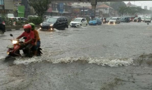 Masuk Musim Hujan, Dinas SDA DKI Lakukan Upaya ini untuk Antisipasi Banjir