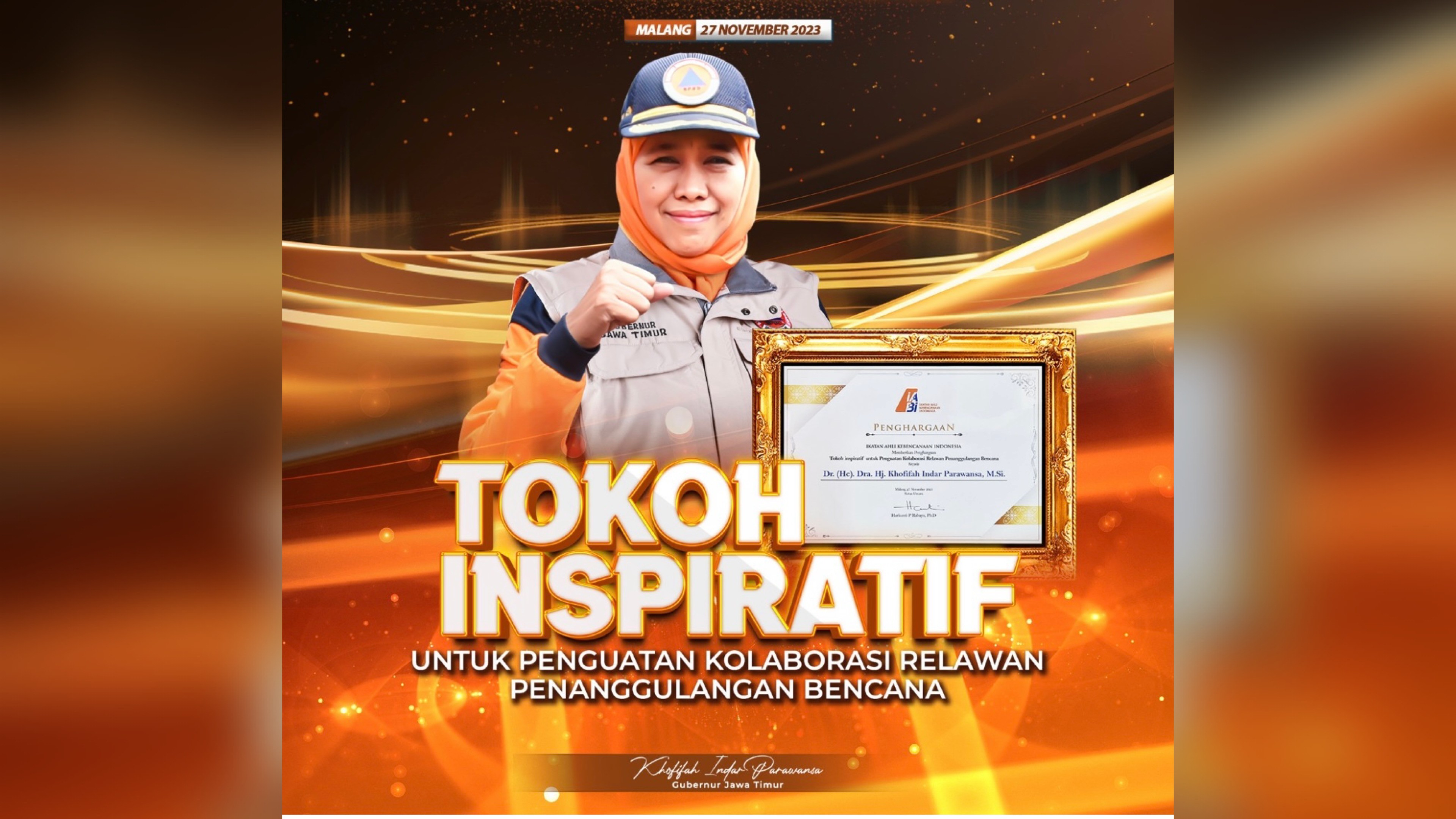 Terima Penghargaan Tokoh Inspiratif dari IABI, Khofifah: Jadi Penguat Resiliensi Jatim Hadapi Bencana