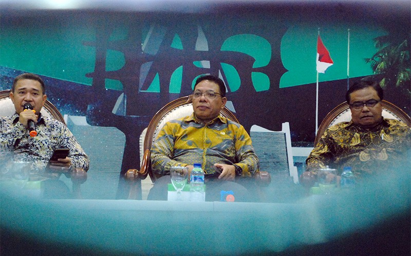 Dialektika Demokrasi Dengan tema "RUU RPJPN Dianggap Mendesak Untuk Keberlanjutan Pembangunan"
