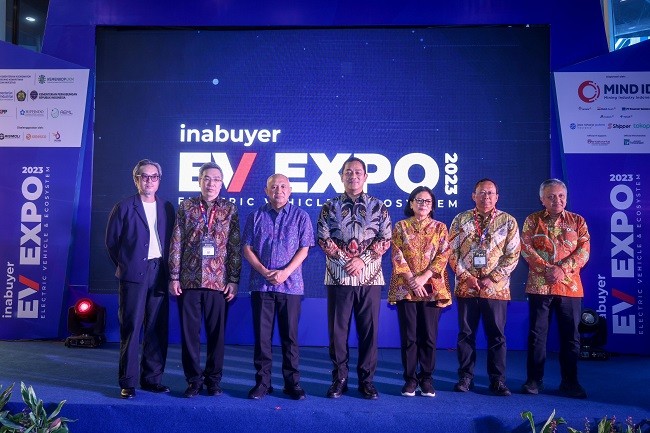 Teten Yakin Industri EV Indonesia Ciptakan Ekonomi Baru dan Buka Lapangan Kerja