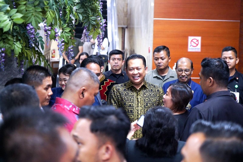 Bamsoet Hadiri Perayaan Natal Parlemen 2023