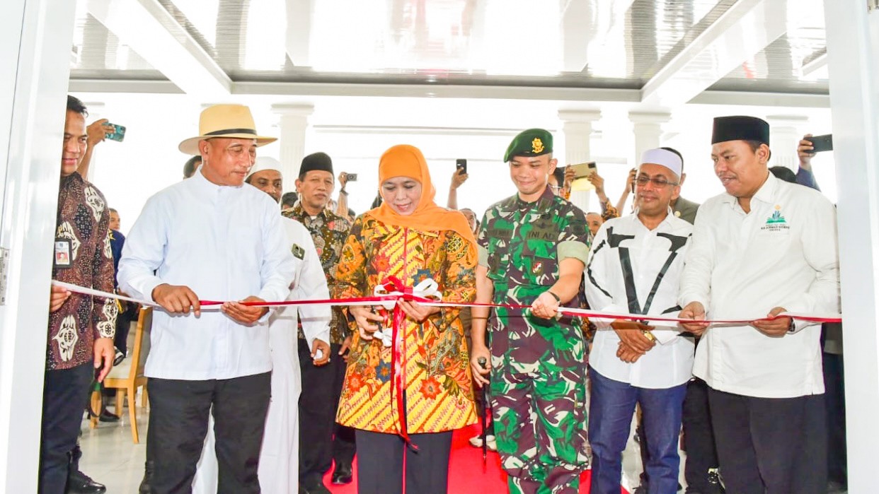 Gubernur Khofifah Resmikan Gedung P4S Taruna Bhumi dan Bantuan 20.000 wp PLTS Atap di Jember