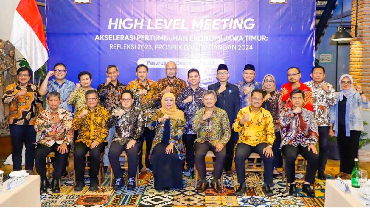HLM Akselerasi Pertumbuhan Ekonomi Jatim, Khofifah: Ekonomi di Jatim pada 2024 Harus Kian Inklusif
